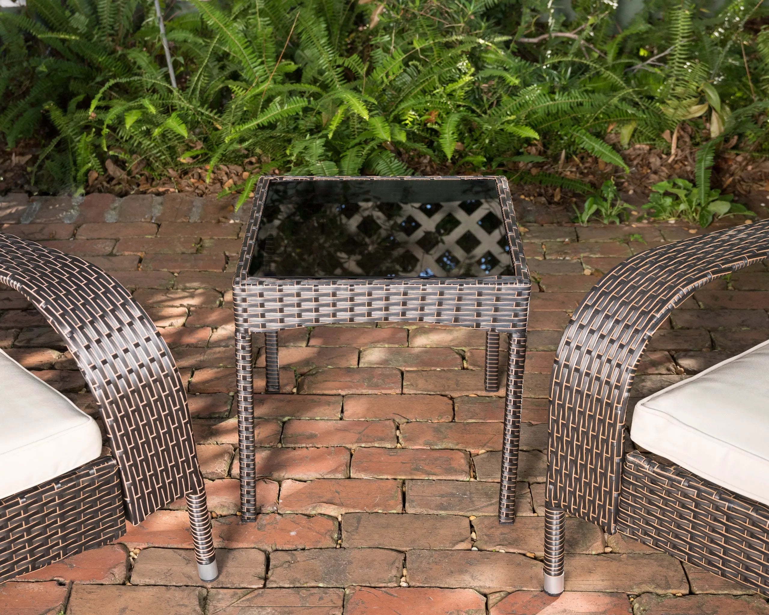 Coconino Wicker Conversation Set