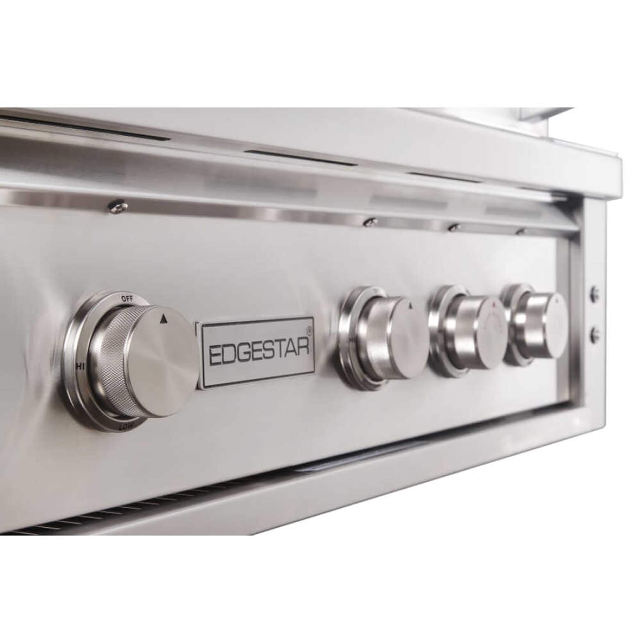 Edgestar 60K BTU 30-Inch Natural Gas Built-In Grill With Lighted Grill Area And Double Access Doors (SAK82568)