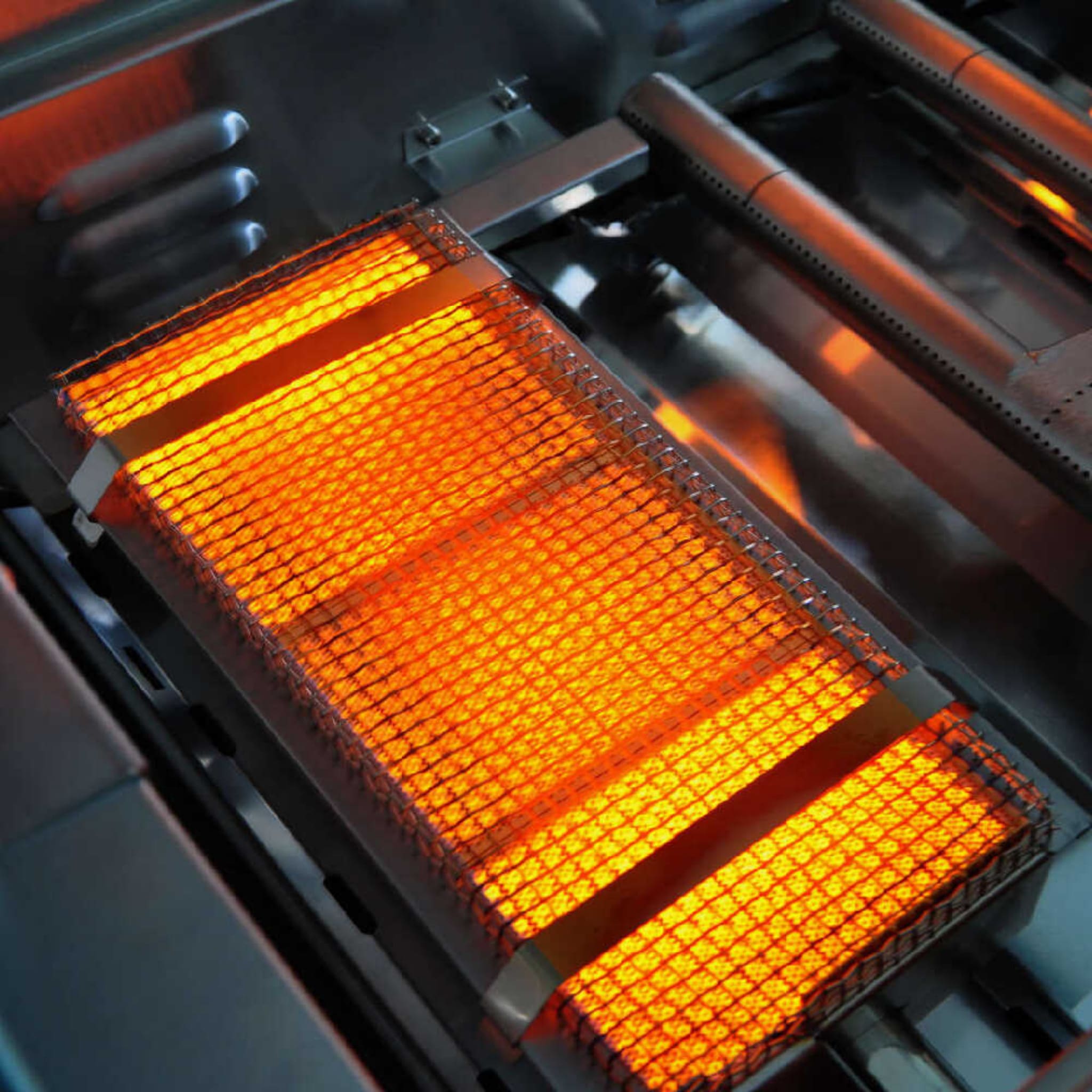 Edgestar 89K BTU 36-Inch Wide Liquid Propane Built In Grill With Insulated Jacket And Double Access Doors (SAK78429)