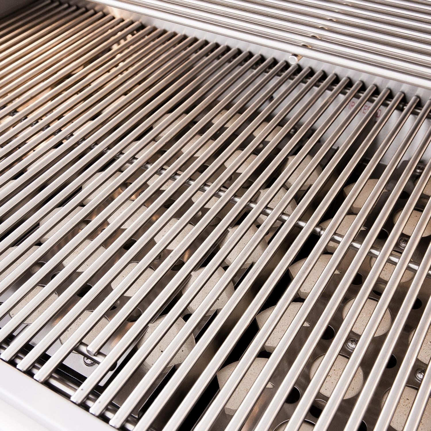 Summerset TRL Built-In Propane Gas Grill With Rotisserie (TRL32/38-LP) (SAK17213)